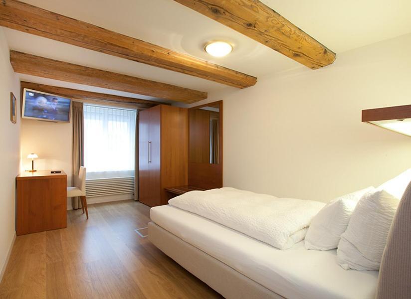 Hotel Taverne Zum Kreuz Olten Extérieur photo